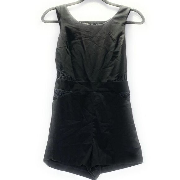Alythea Shorts Romper With‎ Lace - Picture 1 of 8
